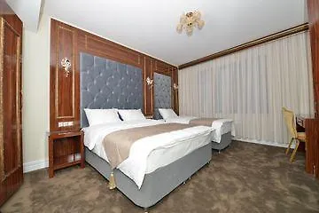 Hotel Sahra Airport 3*